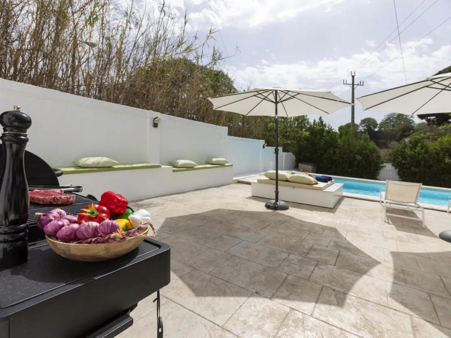 Casa Canyet Con Piscina A Un Paso De Barcelona Y La Playa Бадалона Экстерьер фото